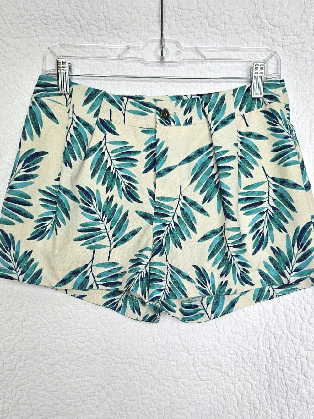 JOA Tropical Palm Print Shorts | Resort Vacation | Lined | Size S